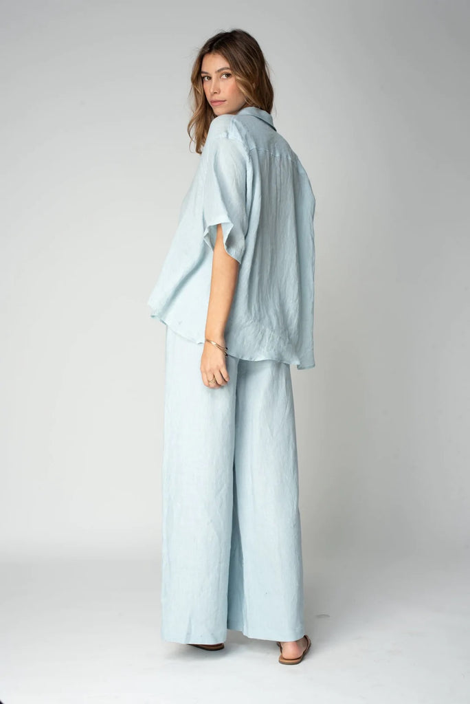 The Linen Voile Taylor Shirt